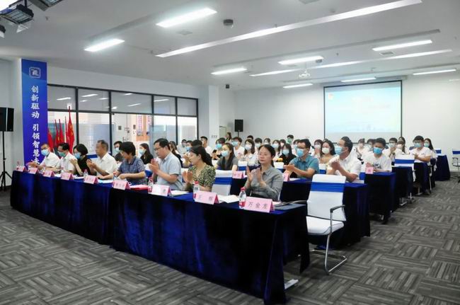 1663056480706128.jpg 640.jpg